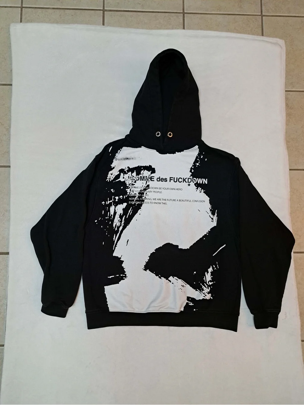Comme des Fuckdown graphic hoodie - Women's size XL